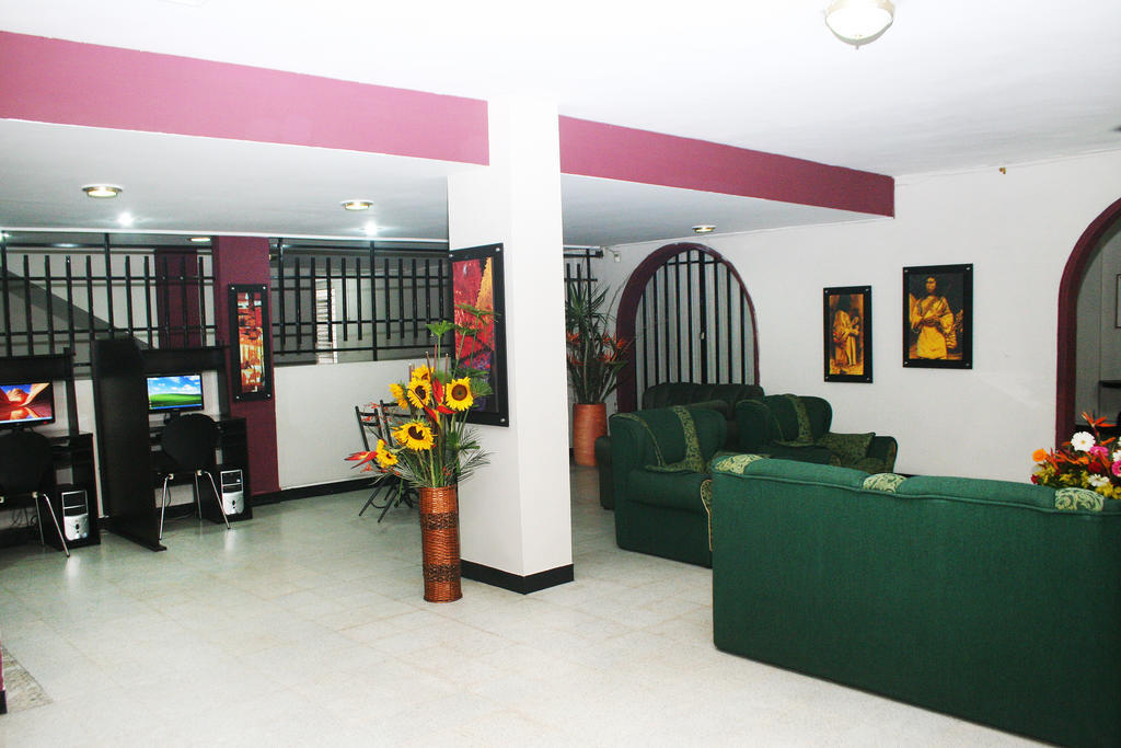 Hotel Normandia Medellín Exteriör bild